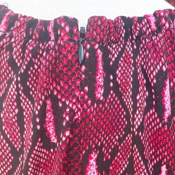 Michael Kors Pink Snakeskin Sleeveless Top - Picture 6 of 10